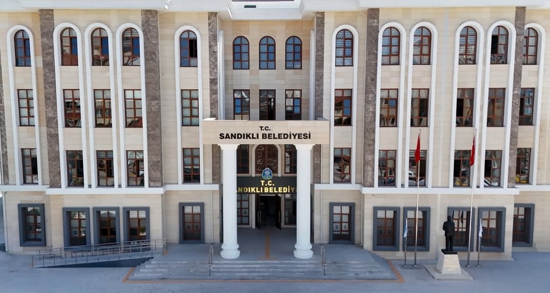 Sandıklı Belediyesinden Öğrencilere Ücretsiz Eğitim Fırsatı