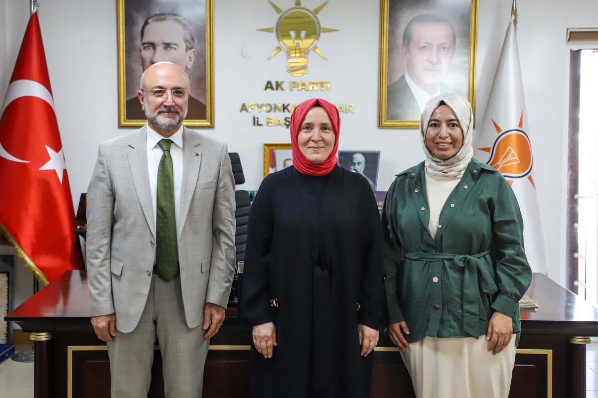 AK Parti Afyonkarahisar'a Önemli Ziyaret: Şadıman Şeker İl Başkanlığı'nda