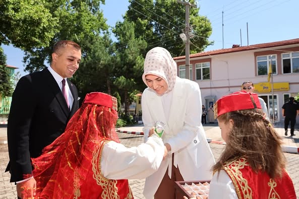 Vali Yiğitbaşı, Kızılören'de Kaymakam Çitil'den Bilgi Aldı