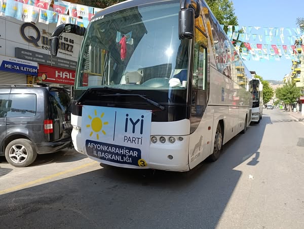 İYİ Parti Afyonkarahisar'da Hareketli Günler: Yeni Liderlik ve Gelecek Planları