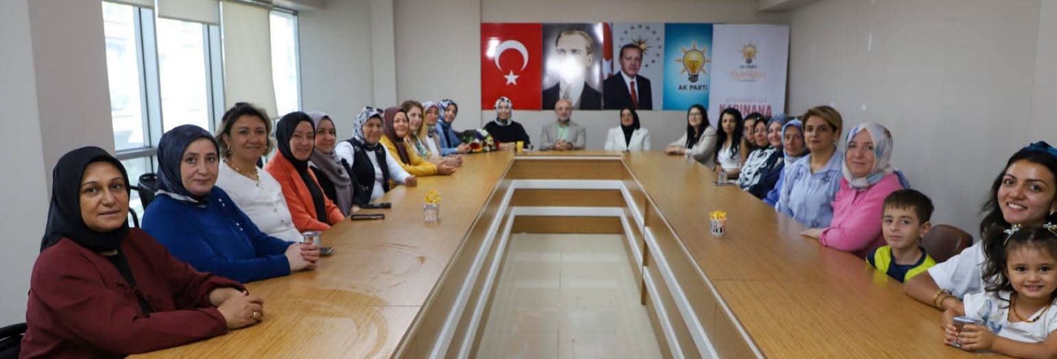 Afyonkarahisar'da Kadınana Buluşmaları Programı Gerçekleştirildi