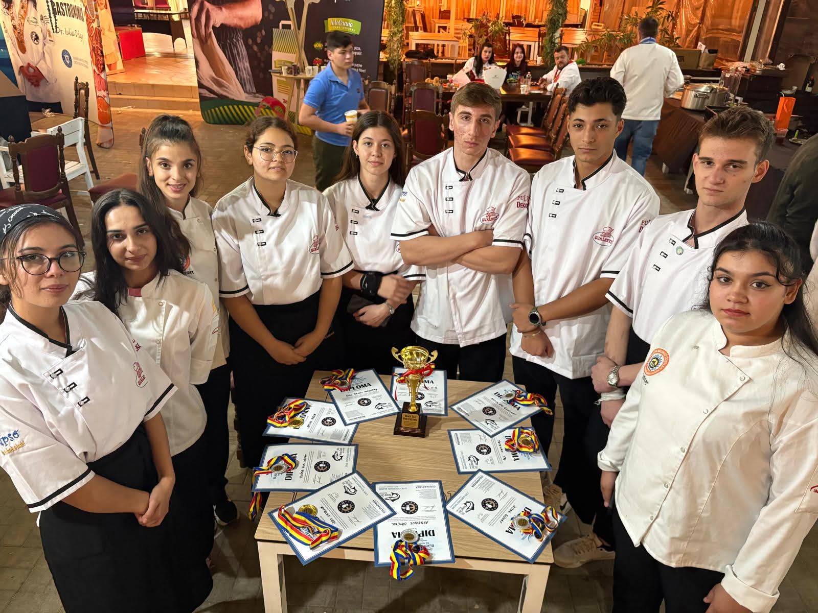 Emir Murat Özdilek MTAL Öğrencileri Uluslararası Yarışmada Büyük Başarı Elde Etti