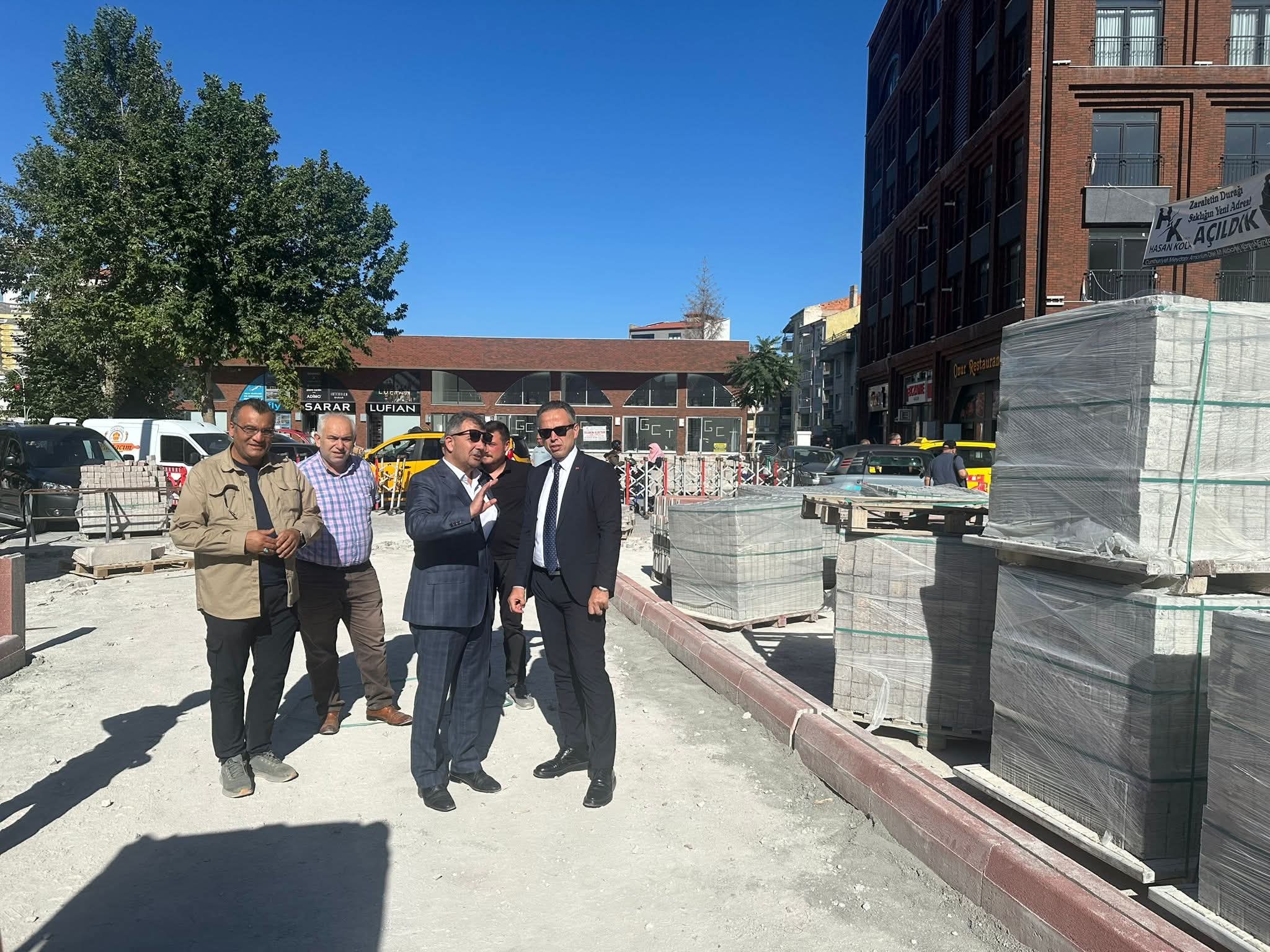 Başkan Koyuncu, Cumhuriyet Meydanı’ndaki Çalışmaları Yerinde İnceledi