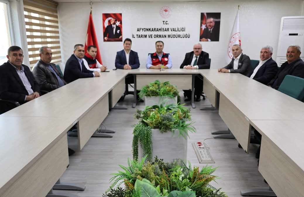 Süt Üretiminde Güç Birliği: Başkan Aynacı’dan Ekonomiye Değer Katacak Büyük Adım