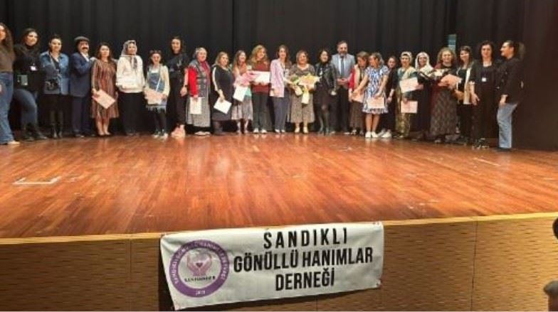 Geçmişe Yolculuk seyircisiyle buluştu