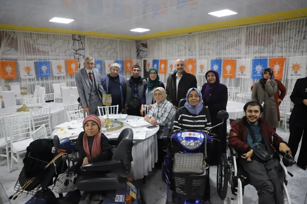 AK Parti Afyonkarahisar Engelli Bireylerle İftar Programında Buluştu